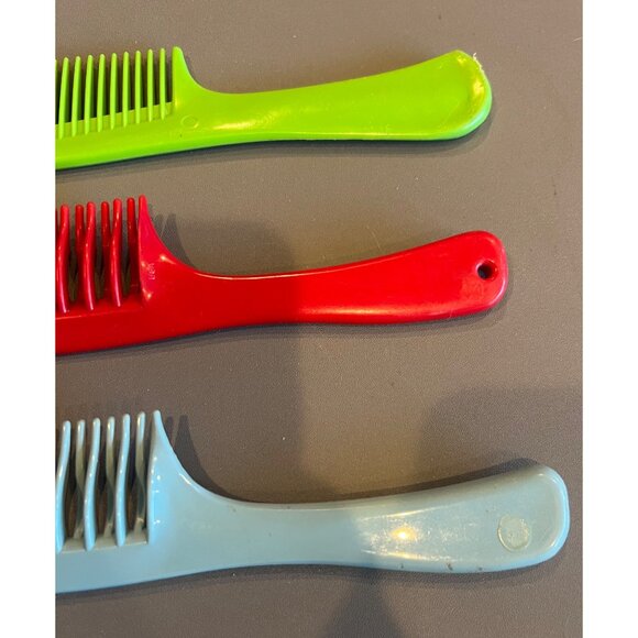 Lot‎ of 3 Vintage Plastic Hair Combs Tangle Tamer & Wet Hair Comb Retro Haircare main image 6